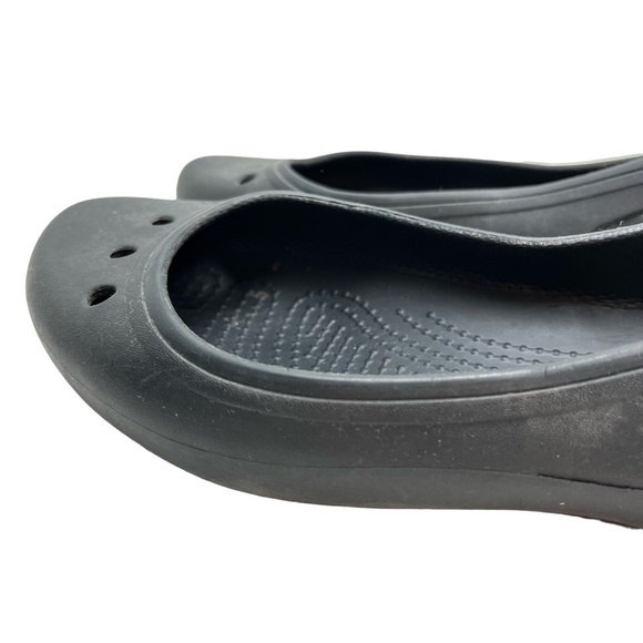 CROCS Black Slip On Round Toe Rubber Waterproof Flats Loafers Casual Shoes sz 8 - Picture 11 of 16